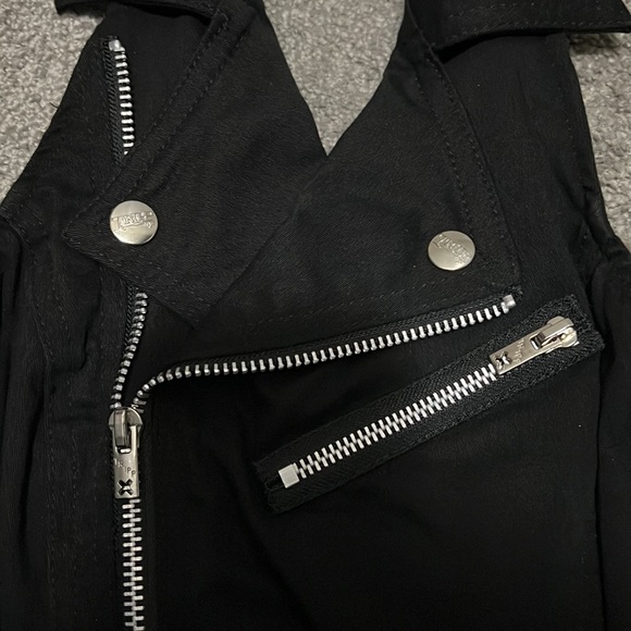 Vintage Tripp halter top - Picture 4 of 4